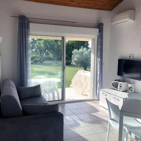 On The Sea - Moriani Apartament